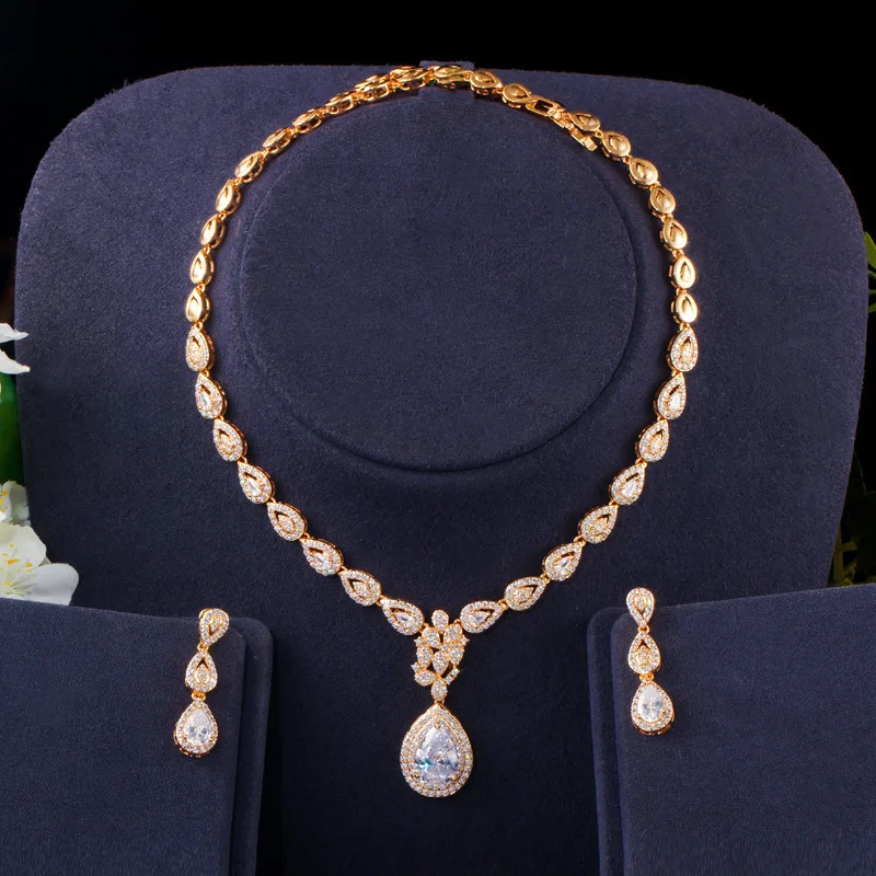 

New European and American simple water drop zircon Set Necklace Earrings two piece bridal banquet dress accessories, Gold color