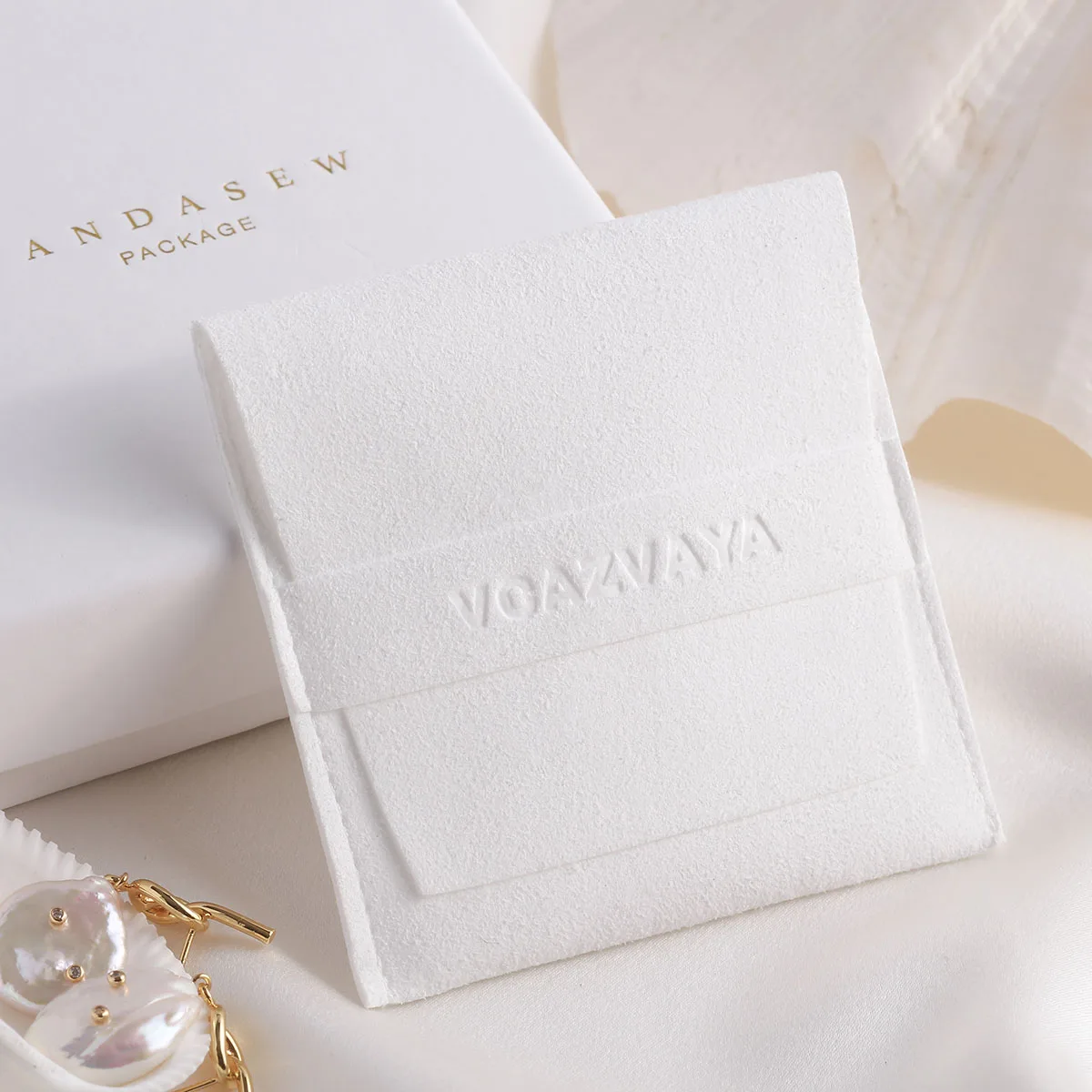

PandaSew 8x8cm Custom Logo White Microfiber Jewelry Packaging Bag Jewelry Gift Pouch, Customized color