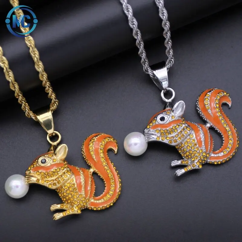 

2021 Natural Freshwater Pearl Stainless Steel gold squirrel pendant necklace