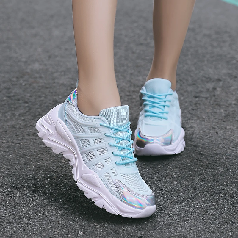

2021 Non-slip casual shoes for women and ladies sneakers Outdoor summer knit fabric ladies light sport shoes women sneakers