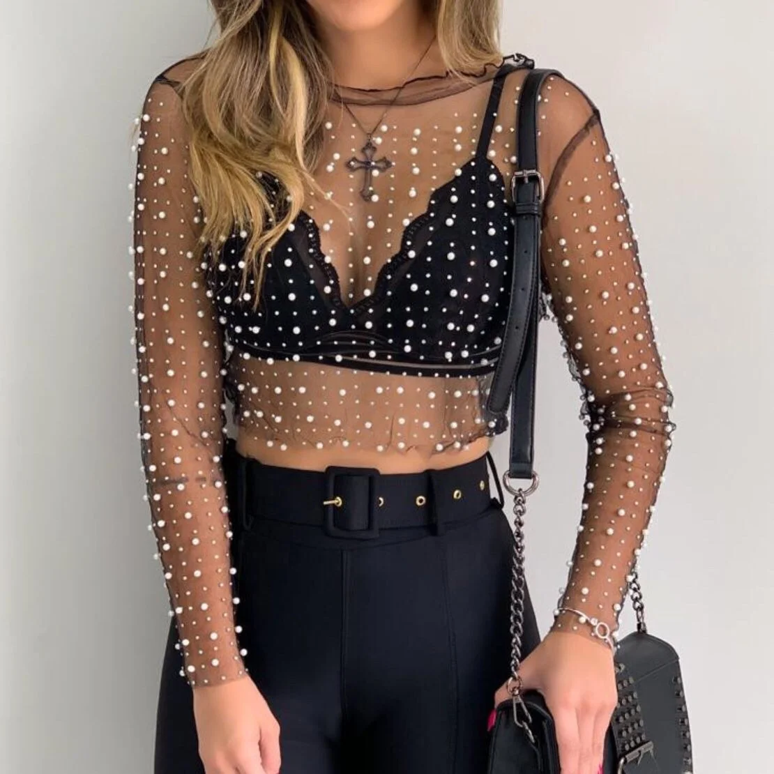 

2021 Spring Summer Women Sexy Party See Through Mesh Lace Top Pearl Beading Long Sleeve T Shirt Crystal Tops, Customized color