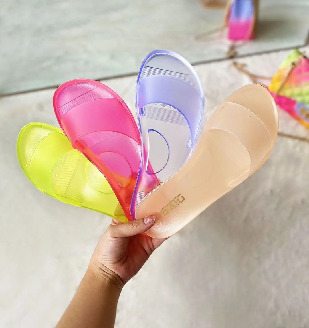

2020 summer hot style transparent crystal sandals and slippers flat heel flip flops women's slippers, Black