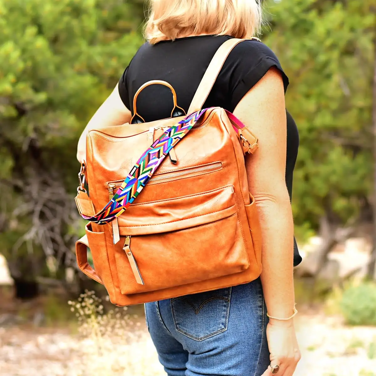 

Hot Sale New Vintage Women PU Convertible Backpack Bag