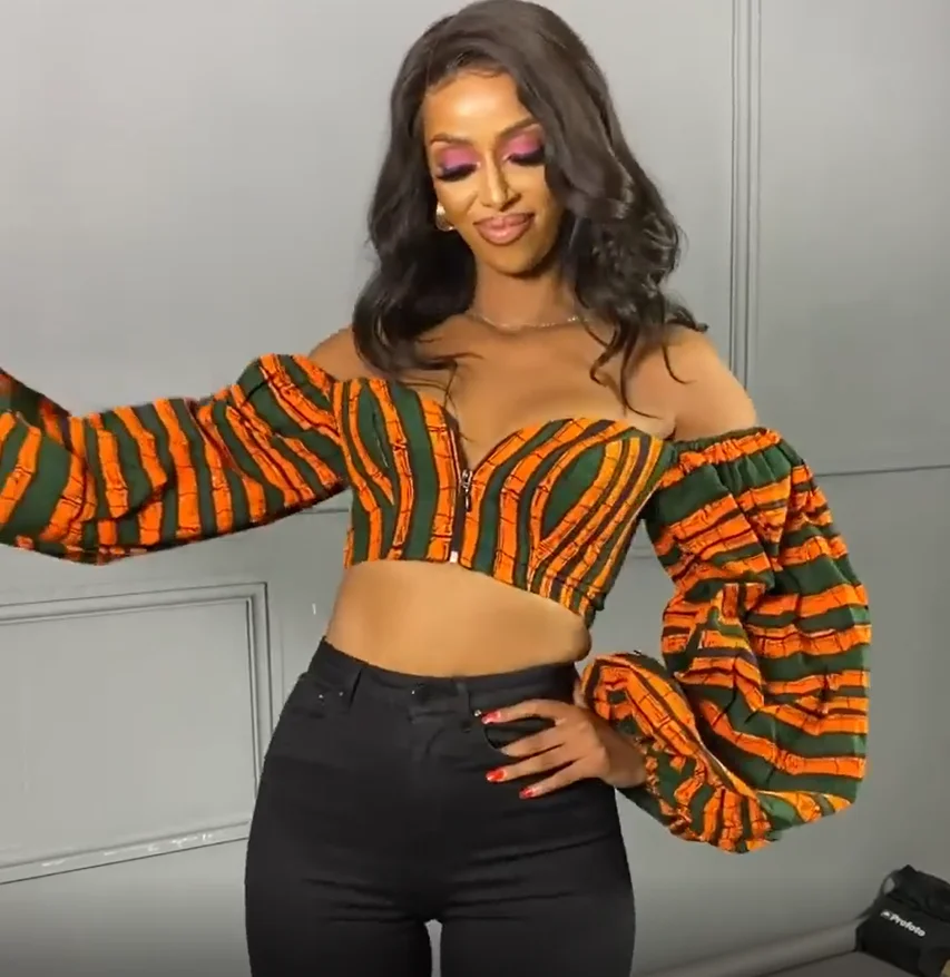 

Stylish Women Middle Eastern African Print Lantern Long Sleeve Blouses Tops Sexy V Neck with Zipper Cropped Shirts