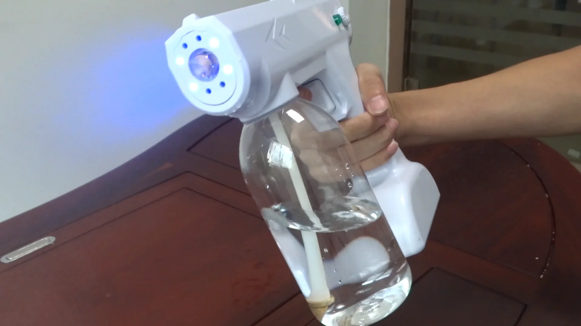 10w消毒喷枪无线蓝光阴离子电瓶车房间无绳手持雾化器消毒设备