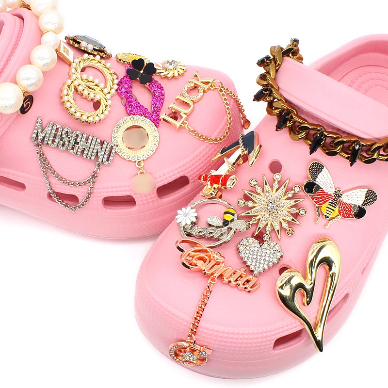 

Hot sale classic cheap design metal croc charm for garden beach water shoes clog sandal, Picture