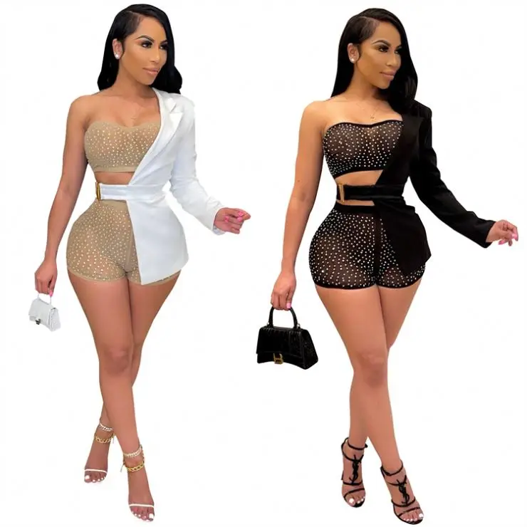 

2021 Summer Ladies Elegant Two Piece Shorts Set New Trendy Asymmetric One Sleeve Women