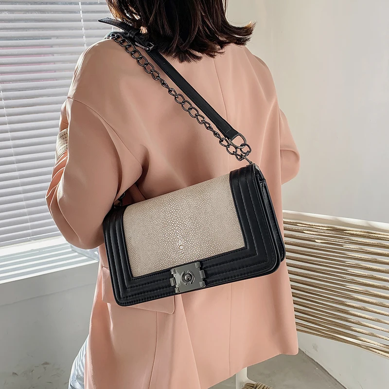 

Wholesale China Fashion Ladies PU Leather Hand Bag Chain Retro Shoulder Bags Ladies Luxury Bag for Women, As picture