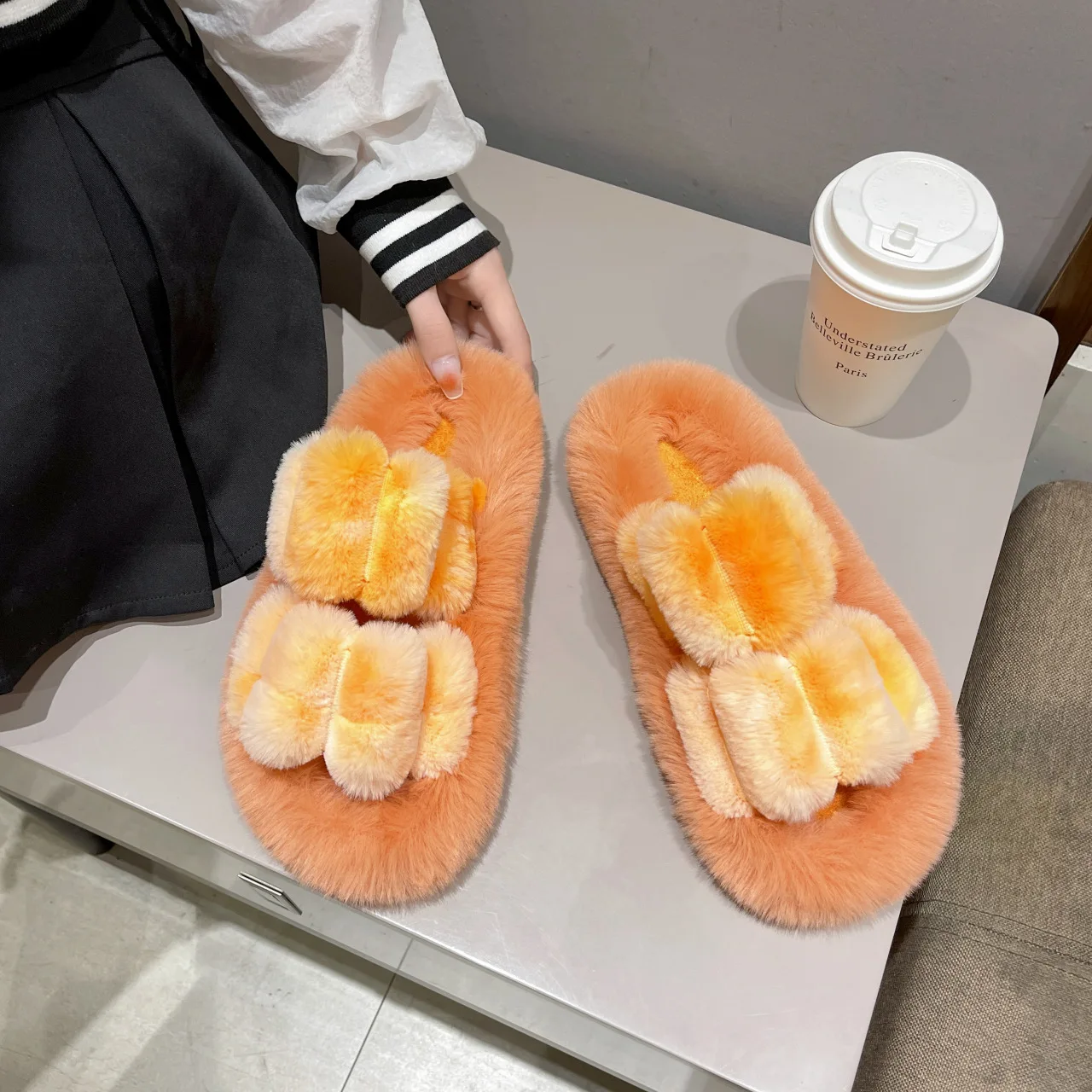 

Women Trendy Tie Dyed Furry Plush Home Slippers 2021 Ladies Fashion Home Slippers, As picture shown