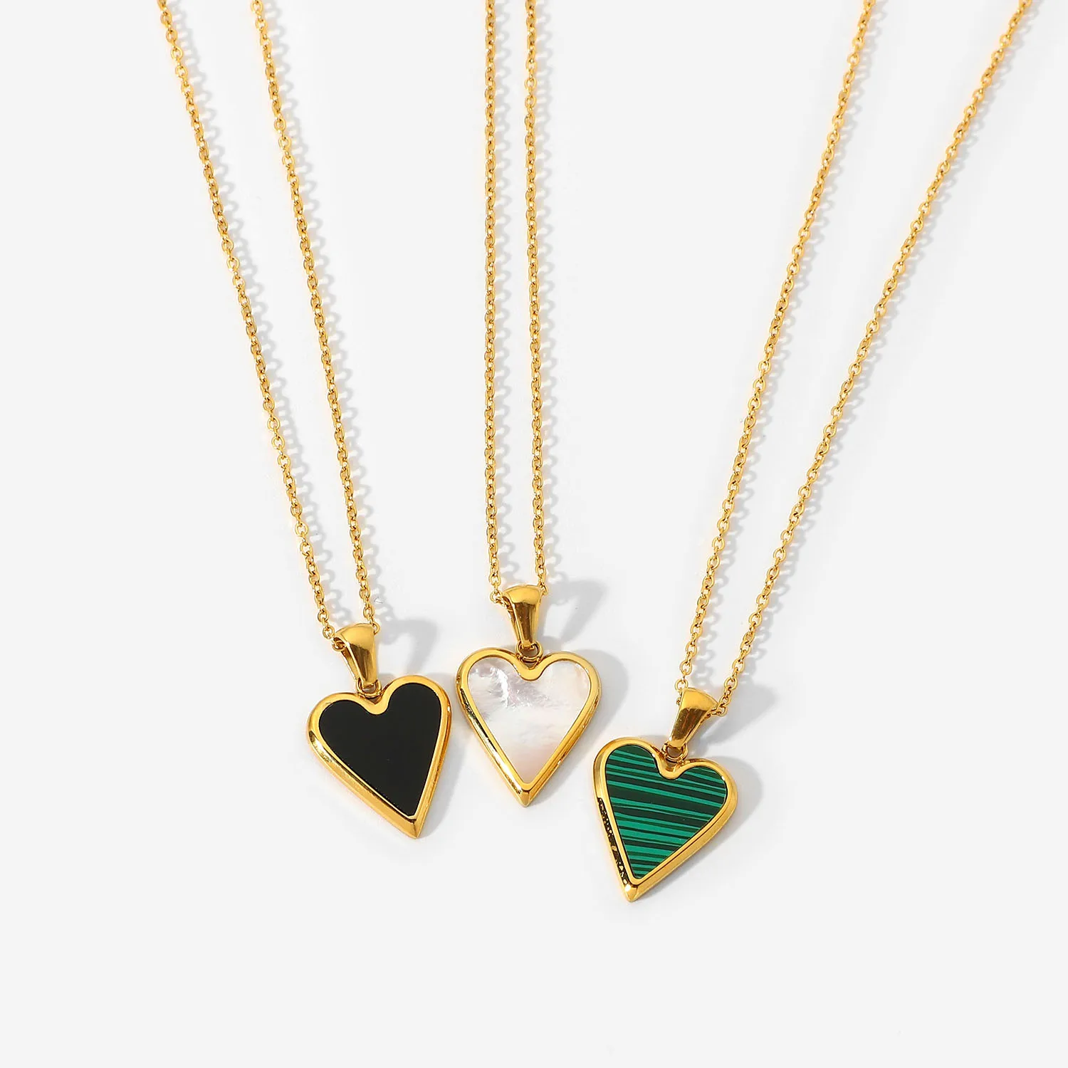 

18k Gold Plated Stainless Steel Tarnish Free Female Jewelry Malachite White Mother of Shell Heart Pendant Necklace