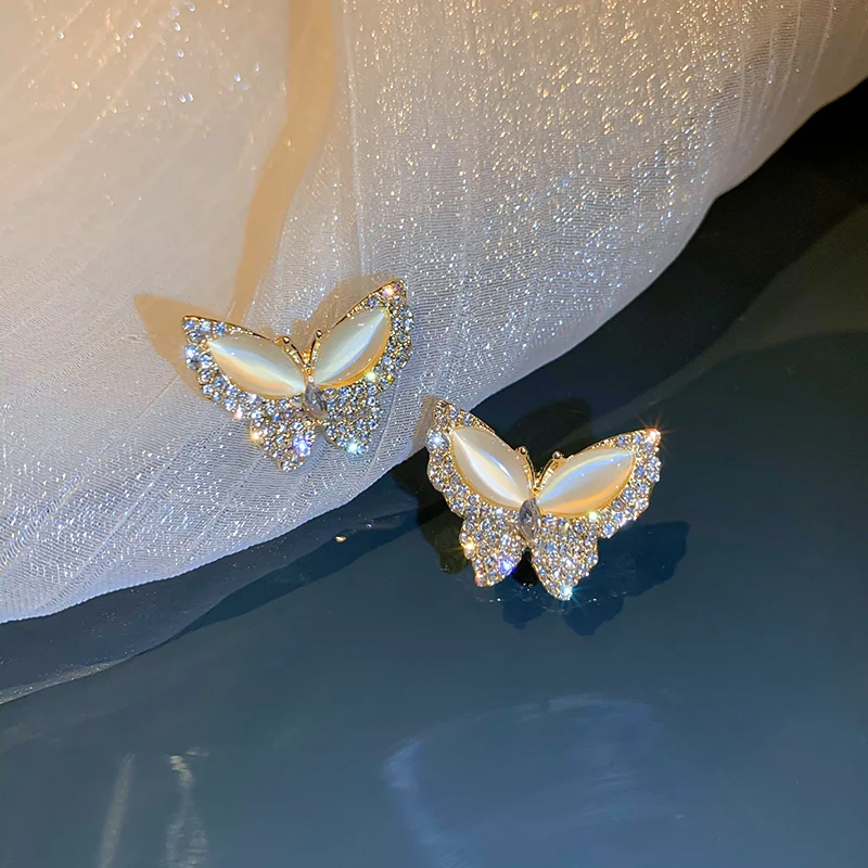 

trendy fashion opal butterfly earring with stud
