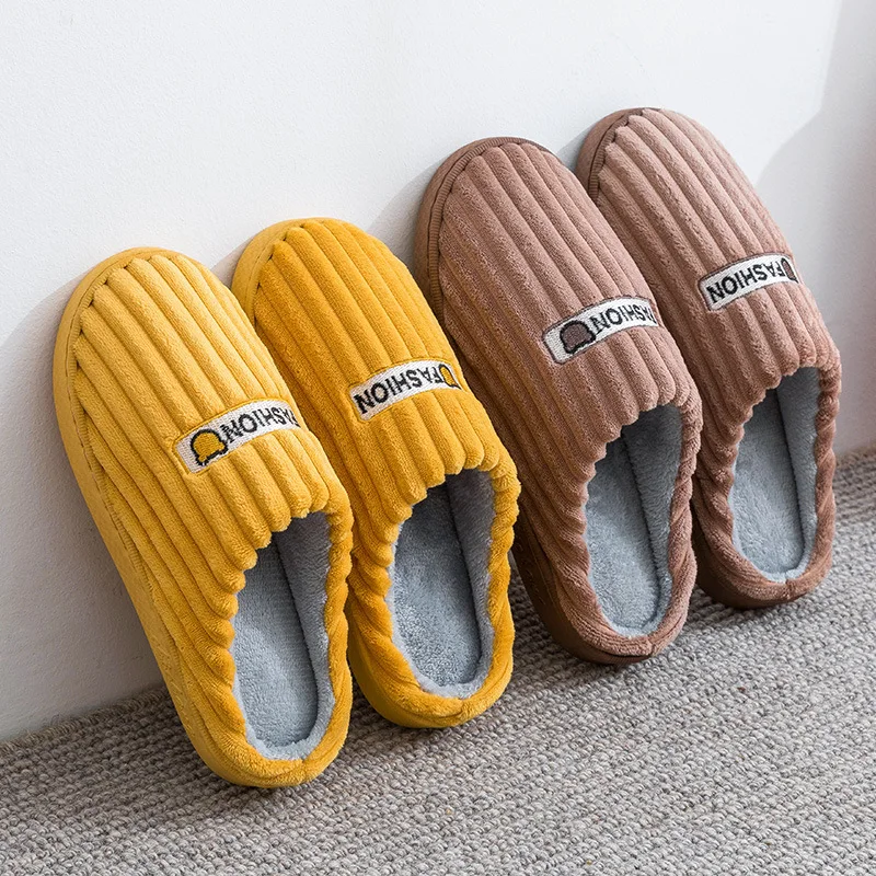 

Custom Warm Soft Indoor Outdoor Fuzzy Suede Shoes Ladies Fluffy Winter Faux Fur Slippers