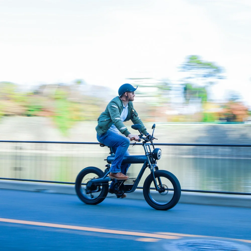 

Coswheel T20 Electric Tricycle Ce Electric Bike Special Best Electric Bike Bicycles Kit E Bikes for Sale, Silver grey