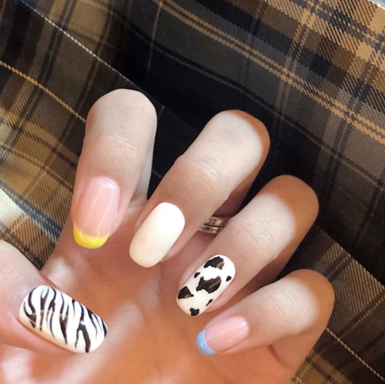 

Cow pattern false nail wholesale price Cat pattern full nail cover false press on nails french leopard print tortoiseshell
