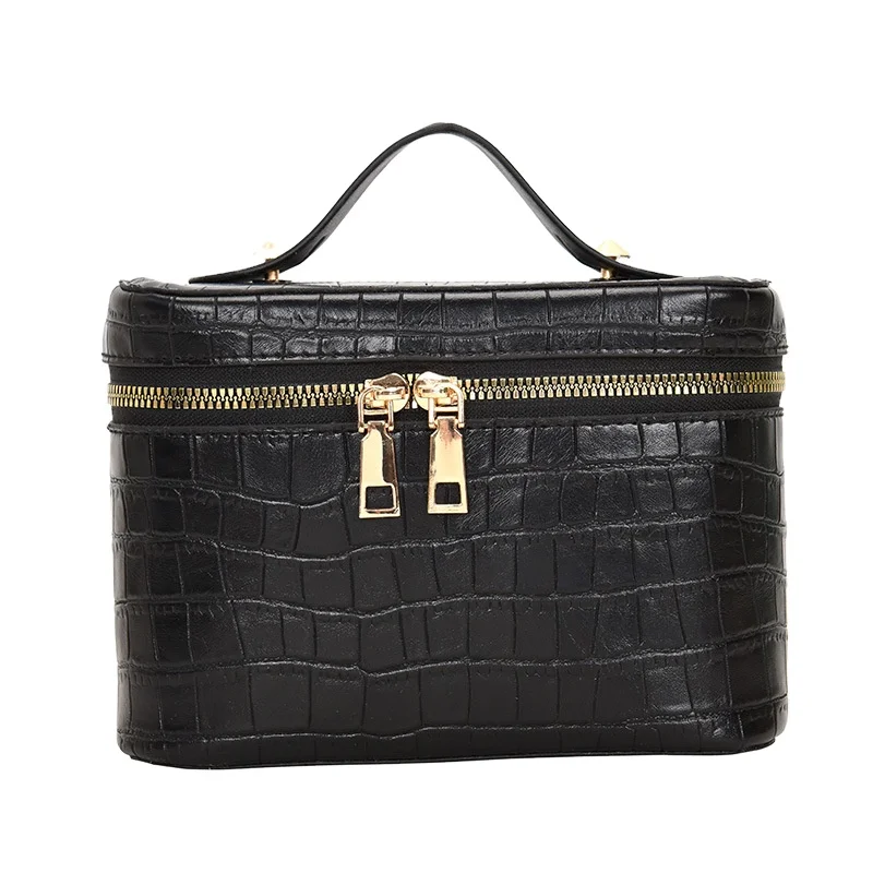 

JUNYUAN travel simple fashion Large capacity glossy patent leather PU Wash bag Portable cosmetics storage bag