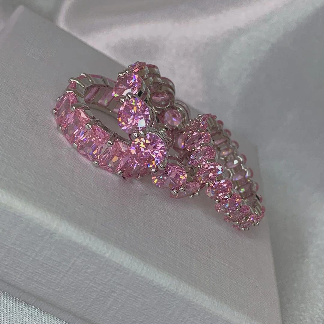 

2021 Wholesale colorful stacking band Simple various shaped zirconia classic pink cz engagement ring, Gold plated