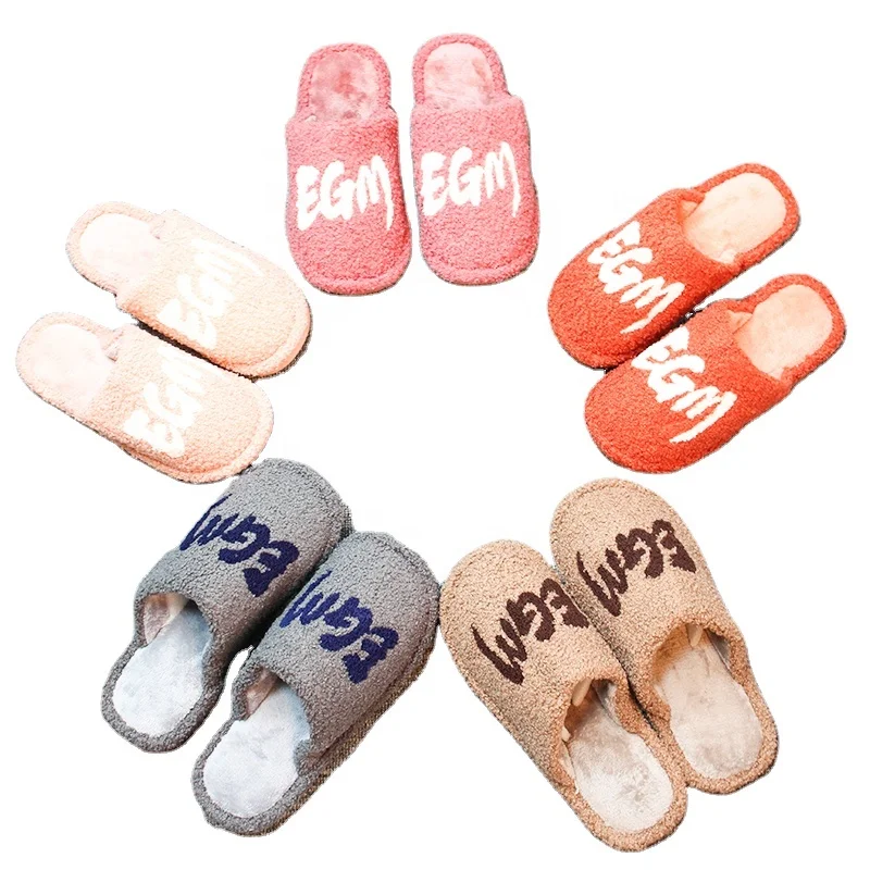 

Fashion Cotton Winter Women Fur Slippers Indoor Home Slippers Ladies Cotton House Slippers for women in stock, Picture