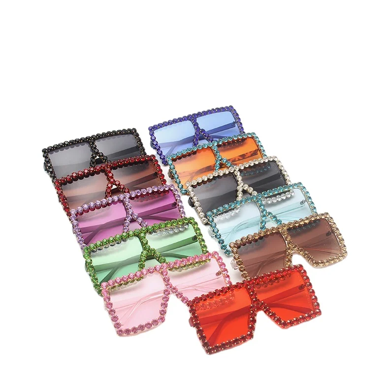 

2021 Designer Fashion Women Oversized Square PC Rhinestones Sun Glasses Big Diamond Frames Sunglasses, Picture shows