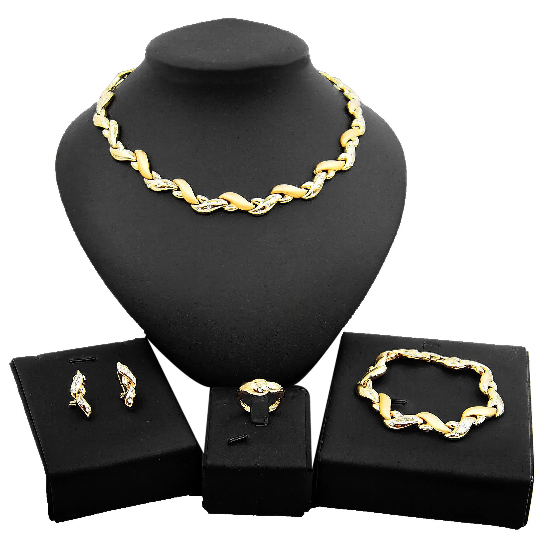 

Yulaili Fashion 18K Italian Gold Simple Style Jewelleries Set Women Daily Party Inexpensive Exquisite Necklaces Wholesale Sets