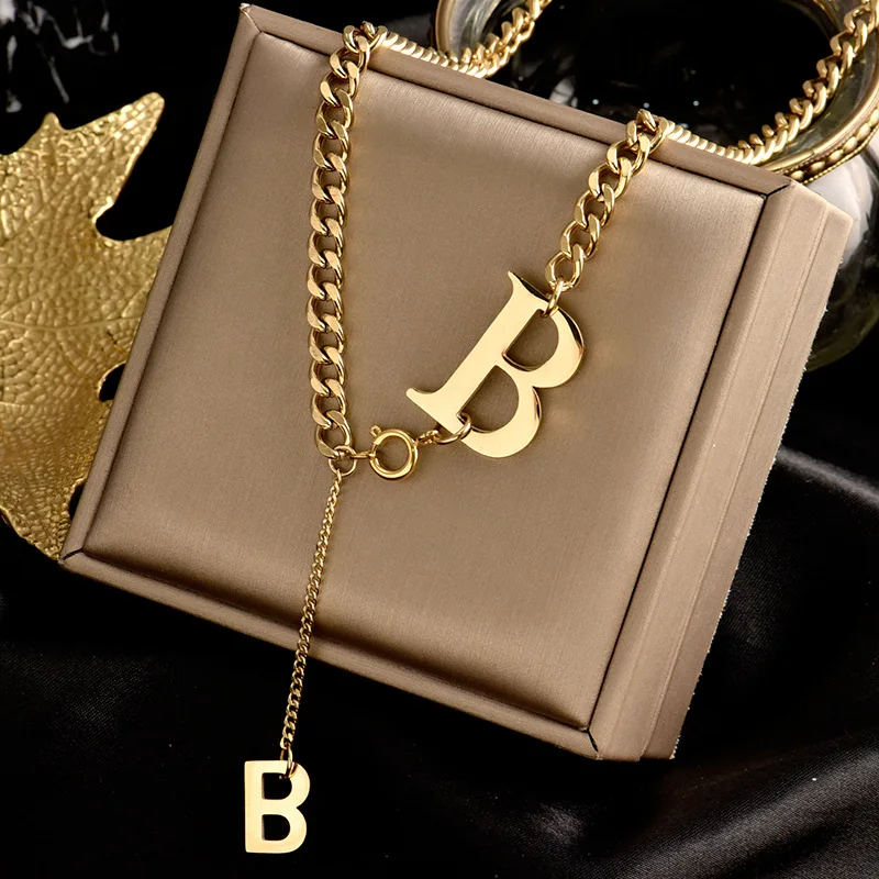 

HongTong Factory Direct Sales Fashion Stainless Steel Letter Chain Necklace Lady Letter Necklace, Gold