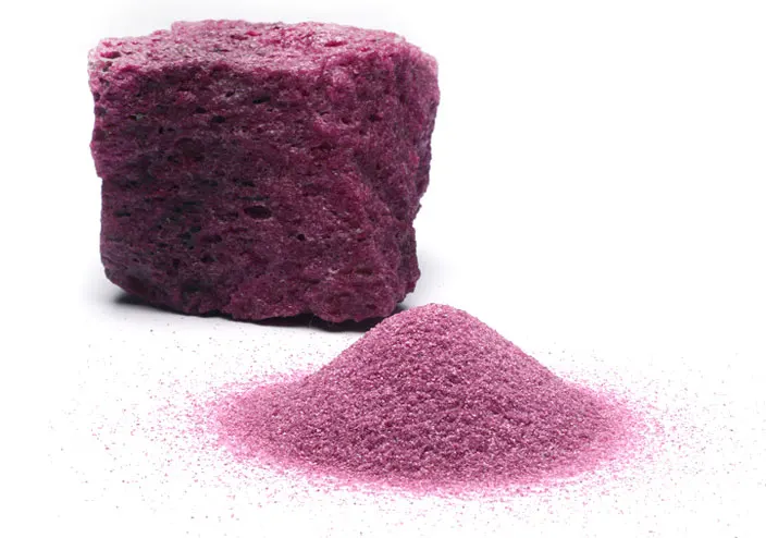 Pink aluminum oxide