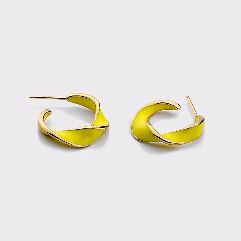 

S925 Sterling Silver Gold-plated Stud Earrings Twisted Shape Earrings Fashion Epoxy Design Earrings, White, yellow