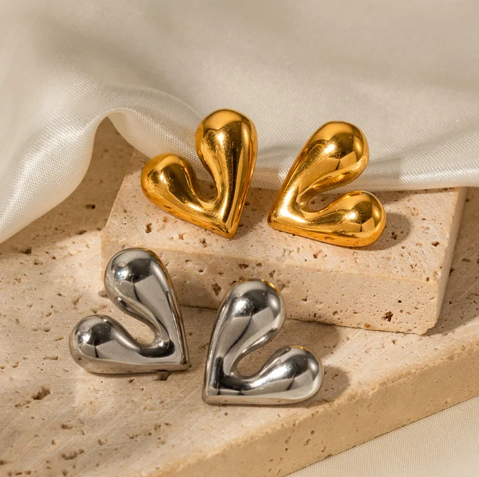 Cute Irregular Heart Studs 18K Gold Silver Waterproof Jewelry Non Tarnish Minimalist Fashion Heart Stud Earrings