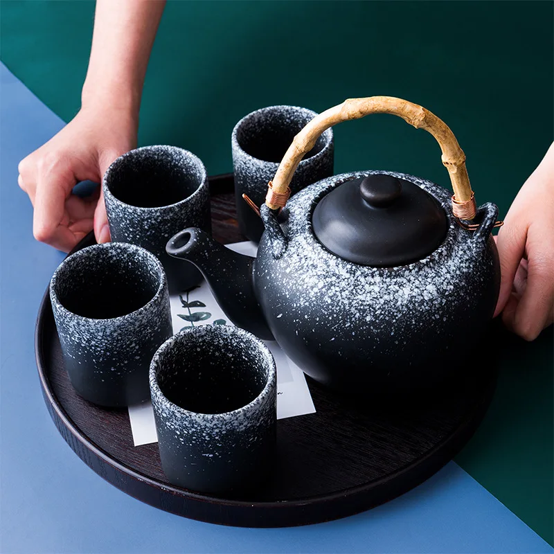 

Japanese tea set ceramics teapot drinking tea cup single pot with bamboo handle portable tea set Kung Fu teapot AWS8055