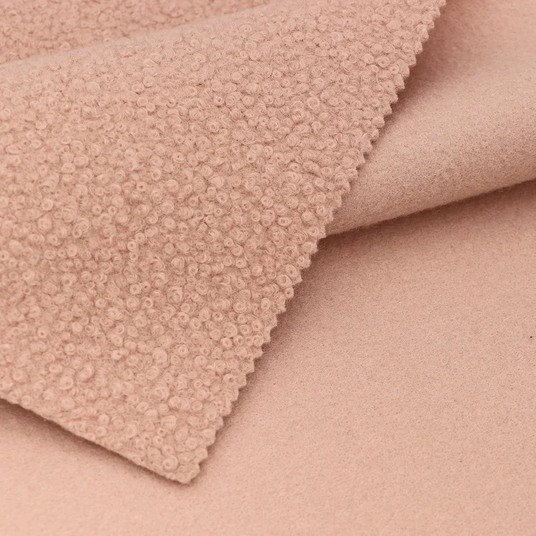 High Quality 100polyester 360gsm Antipill Knitted Polar Fleece Fabric