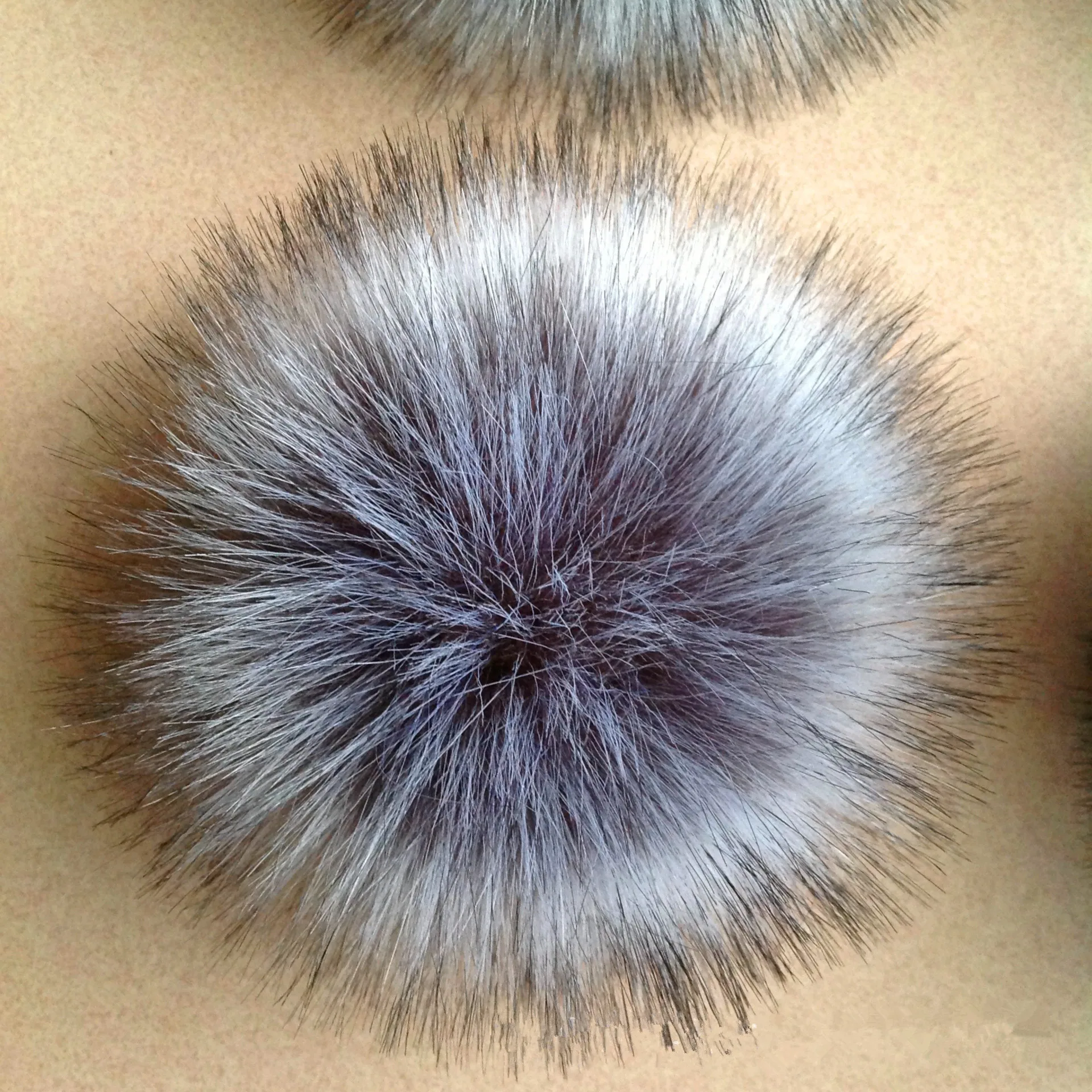 
Factory direct supply customized size fluffy faux or fake Silver Fox fur pom poms 