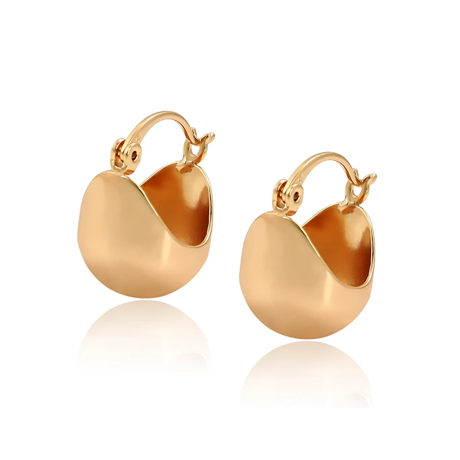 

97714 Xuping New glossy 3D basket-shaped earrings, White