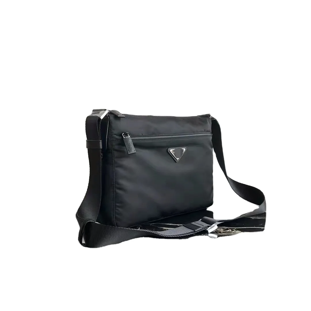 

PP advanced design classic messenger bag luxury bag fashion trend versatile bag simple and casual, Black