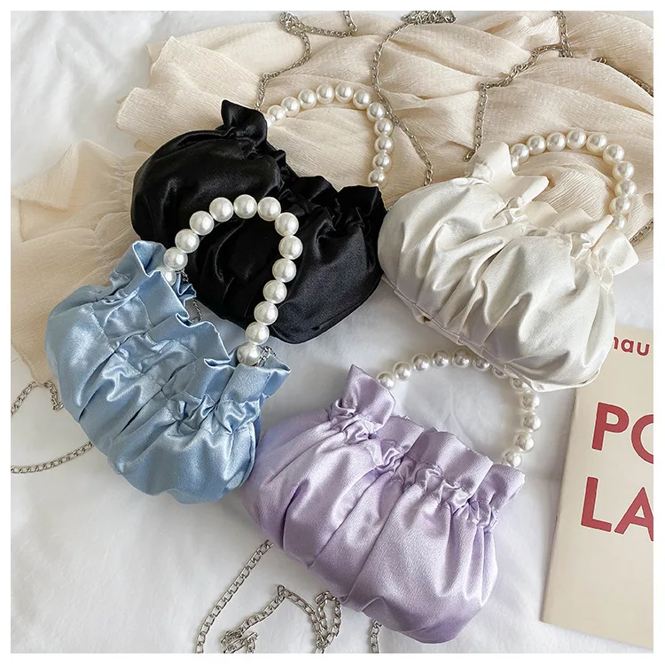 

Chain Shoulder Silk Stain Pearls Handle Dumpling Underarm Crossbody Chain Cloud Bag Handbag