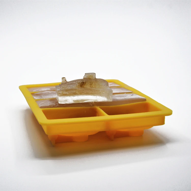 

Wholesale Silicone Ice Cube Mold Tray with Floating submarine shape