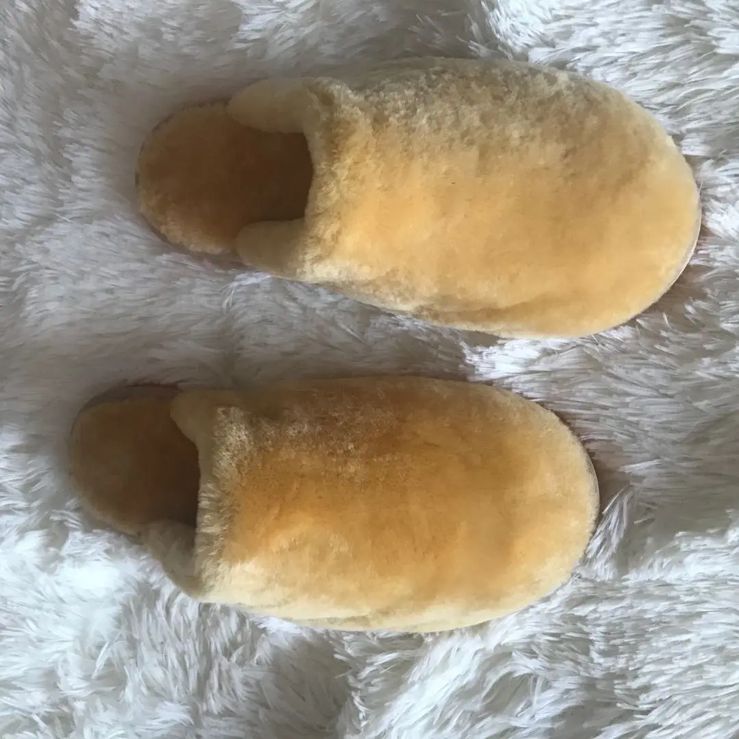 

Factory Direct Wholesale Custom logo slides Fur slippers men Women slippers