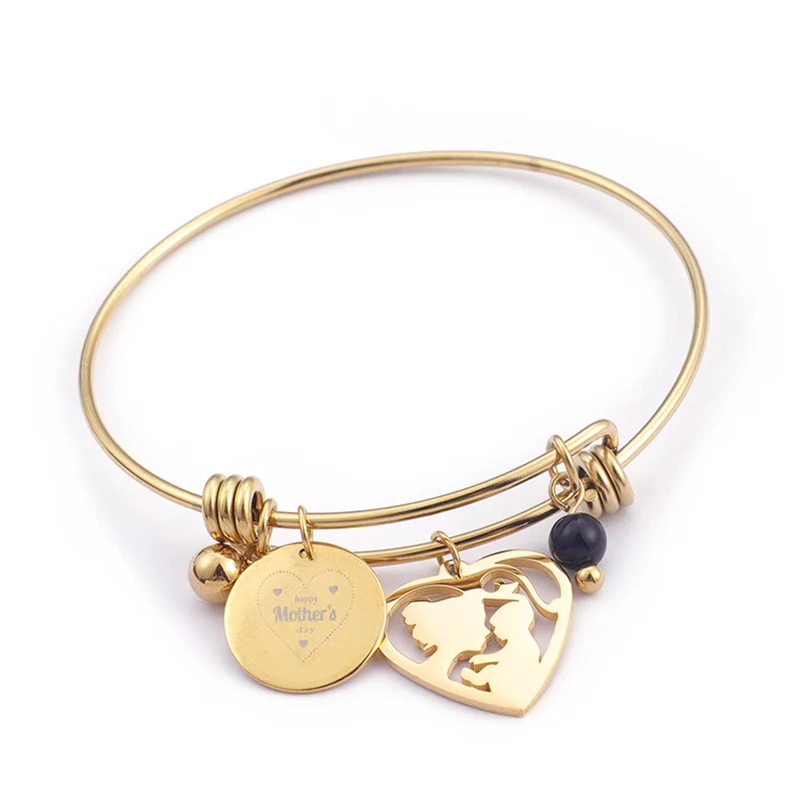 

Manufacturer custom jewellery high quality non fade bangle 2022 jewelry love heart charm bangle women gold filled bangle