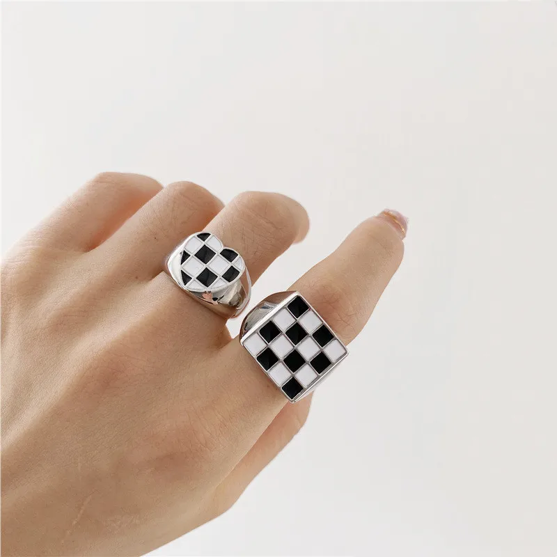 

2021 New Trend Jewelry Adjustable Heart Square Lattice Statement Rings For Women