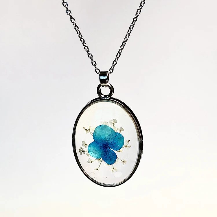 

Popular Natural Plant Real Dried Flower Epoxy Acrylic Necklace Oval Clear Resin Pendants Women Anniversary Gifts