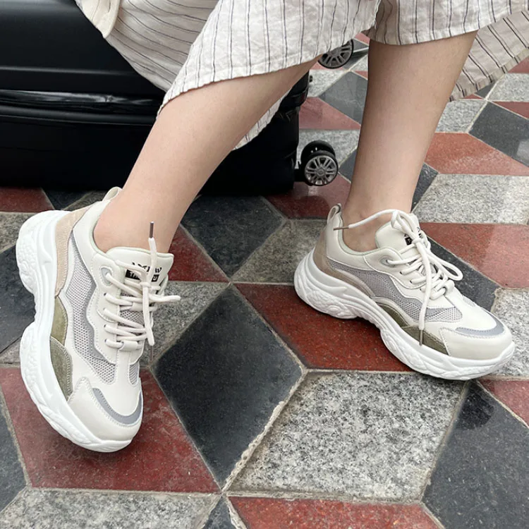 

Shoes stock 2022 fashion custom light weight breathable outdoor sports ladies fitness walking style shoes women casual sneakers