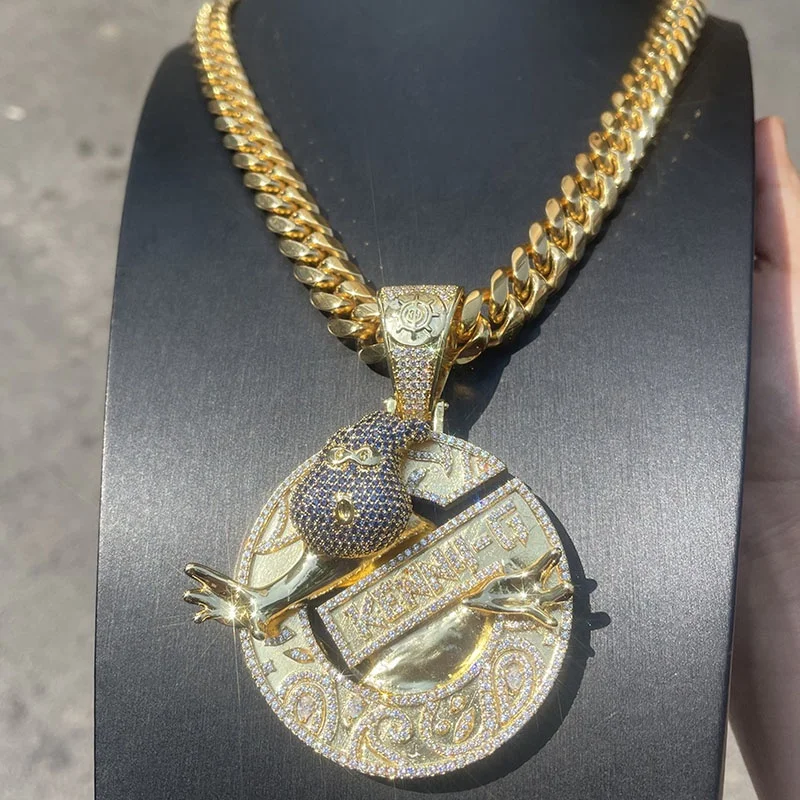 

designer jewelry iced out gra certificate vvs moissanite custom hip hop pendant