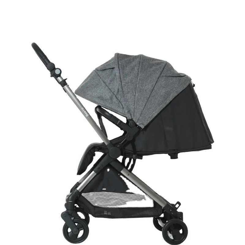 

Luxury Baby stroller double brake with rubber wheels