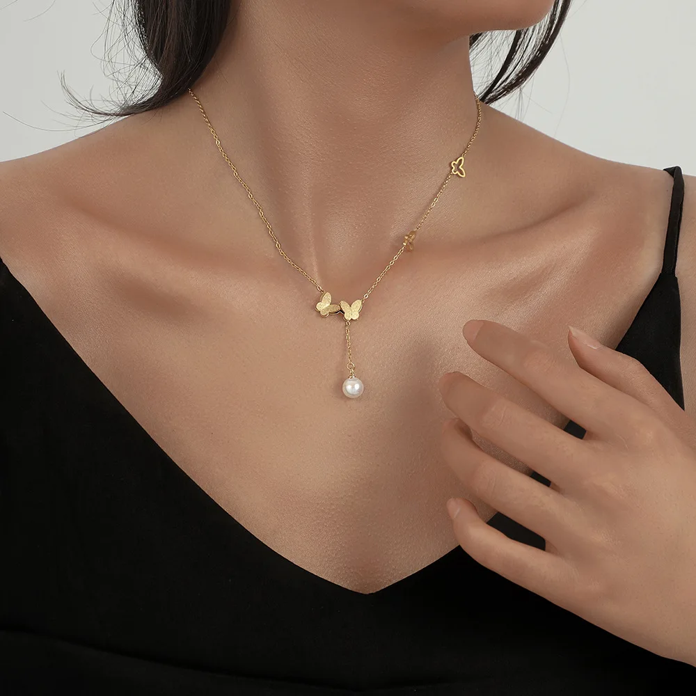 

Christmas Gift Gold Plated Double Butterfly Pearl Pendant Necklace Stainless Steel Asymmetry Butterfly Necklace