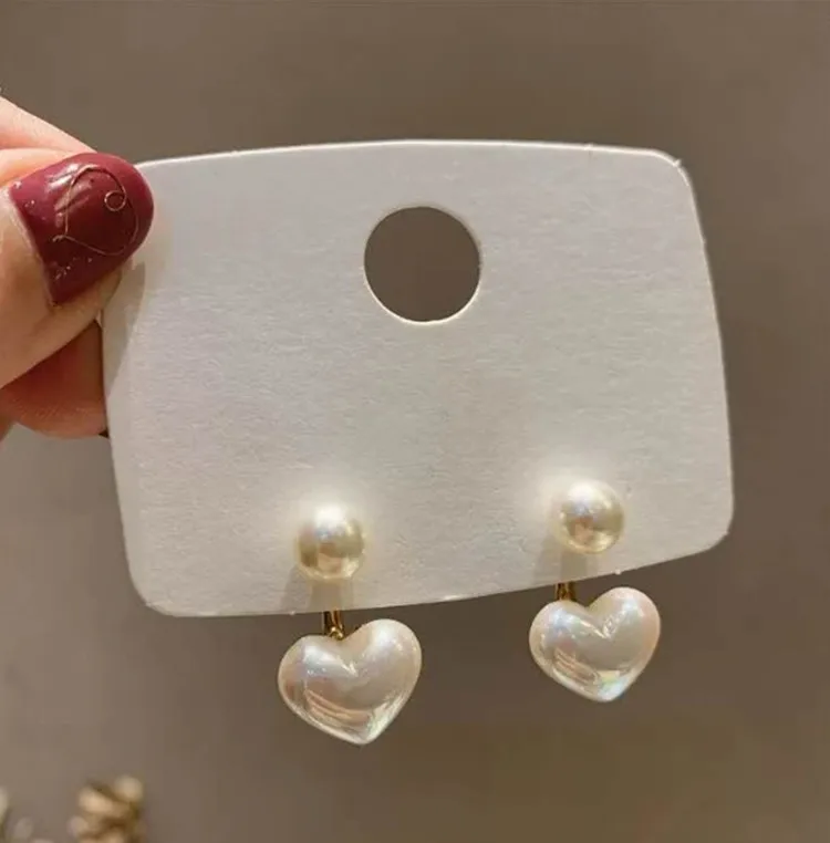 

2021 New fashion fine sweet elegant temperament korean pearls heart earrings