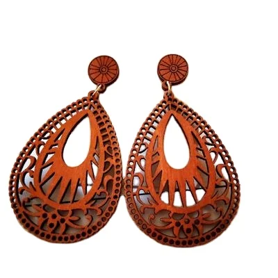 

New Retro Jewelry Hollow Wooden Waterdrop Earrings Three Colors Carved Wood Dangle Earrings for Jewelry Gift, Picture shows/custom color