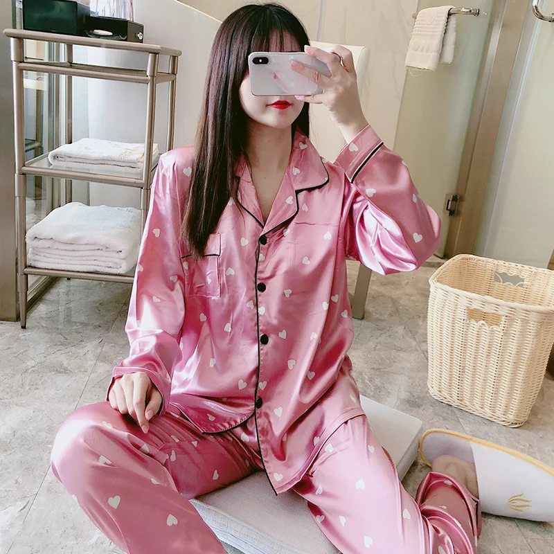 

2020 Korean Sleepwear Fashion Long Slevee Sleep Two Piece Lounge Wear Night Suit Set Silk Designer Pajama Home Clothes For Woman