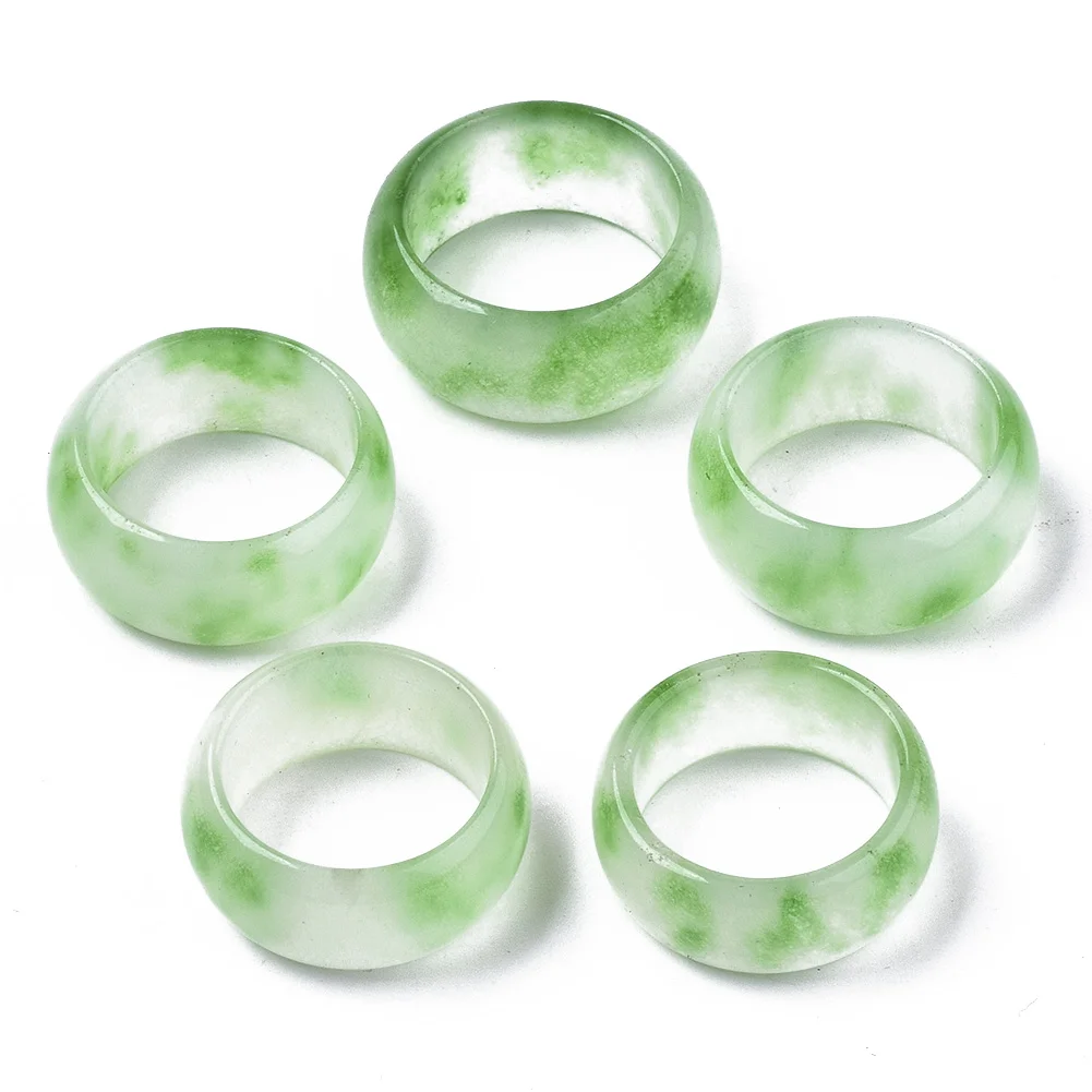 

PandaHall Size 9 Dyed LightGreen Natural White Jade Rings