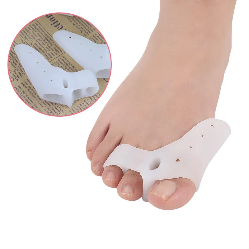 

Comfortable Three-Hole Hallux Valgus Corrector Medical Gel Toe Separator, White