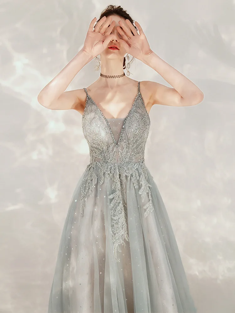 bling 细肩带水晶深 v领贴花露背薄纱长晚礼服