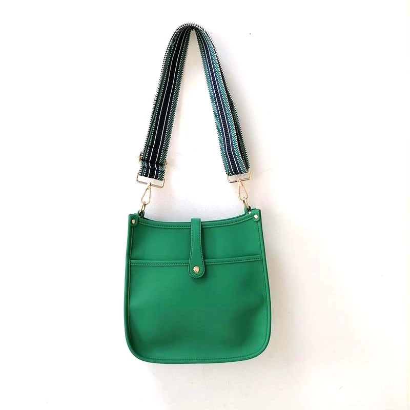 

2020 New Wholesale Ladies solid Green Color PU Crossbody Bag With Free Matching Top Fashion Straps