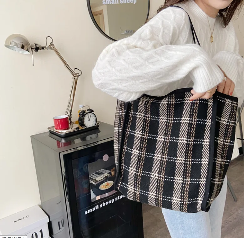 

Autumn New Vintage Plaid Grain One-shoulder Female Bag Contracted Temperament Tote Bag Canvas Casual Fashion Handbag YGC-434